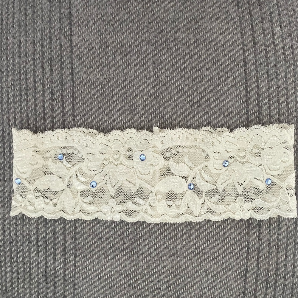 Lace Garter
